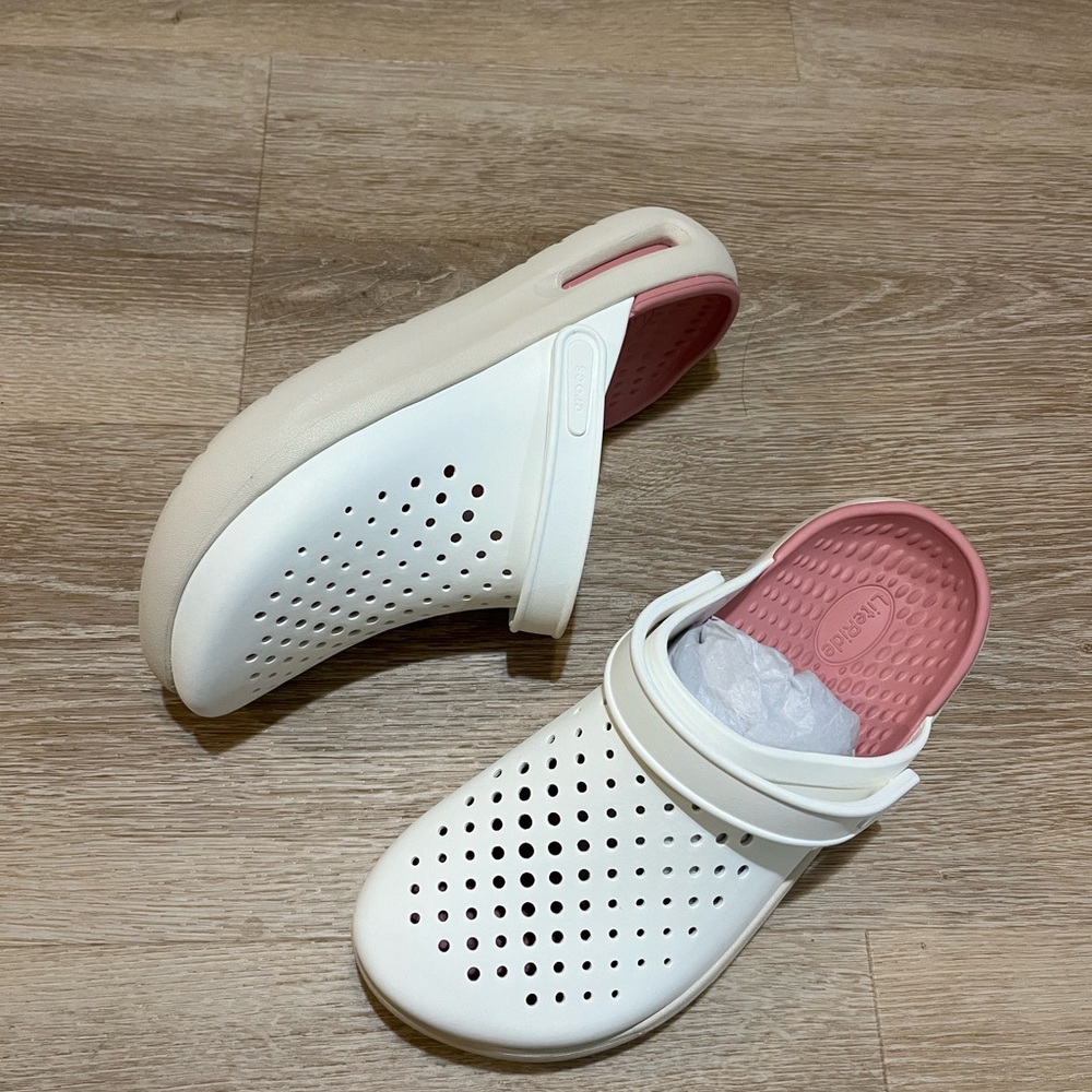 NEW Crocs Unisex InMotion Clog Men's 9 White